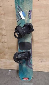 lot 120 image: Morrow Torque Center Snowboard