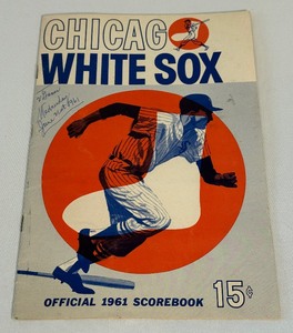 lot 15 image: 1961 Chicago White Sox Official Scorebook - June 21st Vintage Baseball