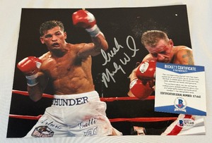 lot 78 image: Micky Ward Signed 8x10 Boxing Photo with Beckett COA