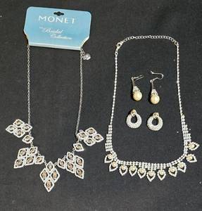 lot 110K image: LL-ST - Monet The Bridal Collection Necklace & Earrings Set