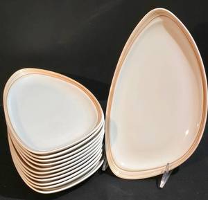 lot 201K image: LL-ST - Vintage Sant Andrea Royal Porcelain Dinner Teardrop Plates (Lot of 12)
