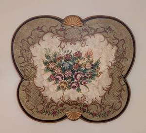 lot 25 image: ML - Vintage Floral Wall Hanging - Painted Bouquet