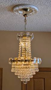 lot 66 image: ML - Crystal Chandelier with Prismatic Crystals