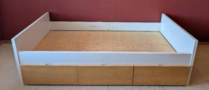 lot 75 image: ML - Twin Bed Frame with Under-Bed Drawers - White Frame & Natural Wood Top, 41.5 x 78 in