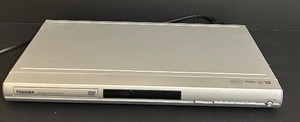 lot 215C image: MB - Toshiba SD-K760SU DVD Video Player - 120V 60Hz 13W