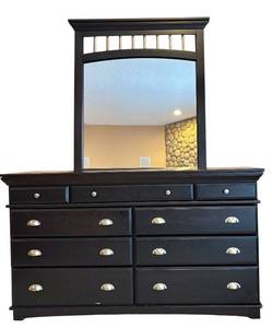 lot 14H image: Palliser Dresser & Mirror