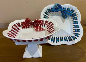 lot 161H image: Godinger Antique Reflections Dessert Stand Pair - 10-Inch Square, 5.5-Inch Tall