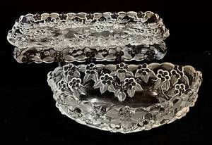 lot 238H image: Vintage Crystal Floral Daisy-Pattern Oval Bowl & 2 Platters - 3-Piece Clear Glass Serving Set