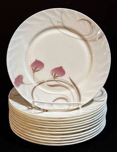 lot 260H image: Chinbull 12-Piece Pink Floral 8 in Salad Plates - Heat-Resistant Opal Glassware