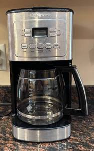 lot 284R image: K - Cuisinart Coffee Maker