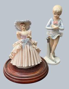 lot 294R image: K - Two Lovely Porcelain Figurines Pair by Lefton and Dresden
