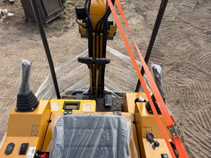 lot 9 image: Unused ATSRT 12R Mini Excavator Gas