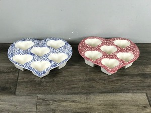 lot 240 image: 2 -,Heart Shaped Stoneware Muffin Cupcake Baking Pan Pottery Blue Spongeware