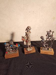 lot 75 image: 3 Metal Nichel Argentato figurines