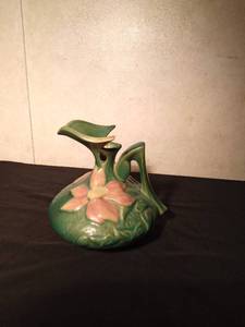 lot 178 image: Roseville ewer pitcher #16