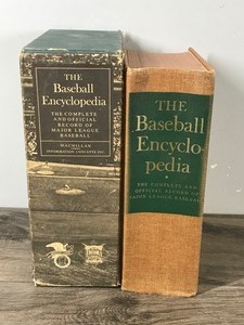 lot 375 image: The Baseball Encyclopedia - The Complete and Official Record of Major League Baseball