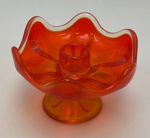 lot 35 image: Mid Century Viking Glass 6 Pedal Candle Holder
