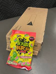 lot 228 image: UT 3 - Sour Patch Kids Watermelon Candy - 12 Bags x 8 oz (226 g) Each - 6 lb Total