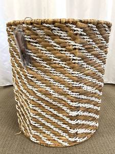 lot 66 image: NEW Round Seagrass End Table  Basket & White Rope Trim - #1