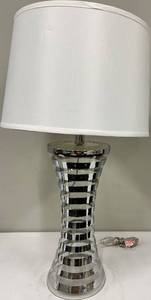 lot 148 image: Chrome Spiral Glass Table Lamp & White Drum Shade