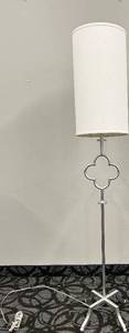 lot 168 image: Floor Lamp - Quatrefoil Accent & White Drum Shade, Silver Finish