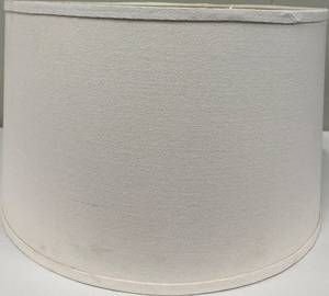 lot 190 image: Lampshade - White Drum Fabric With Spider Fitter For Table Lamps