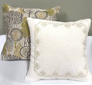 lot 314 image: Envogue 18x18 Decorative Throw Pillows Set of 2 - Embroidered Border & Pattern