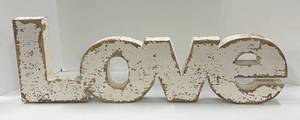 lot 609 image: Distressed Wooden Love Decor