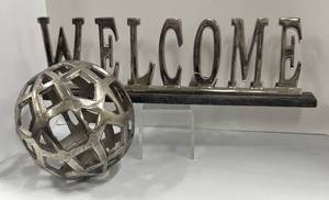 lot 622 image: Decorative Metal Welcome Sign & Geometric Sphere