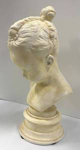lot 644 image: Vintage Bust Sculpture