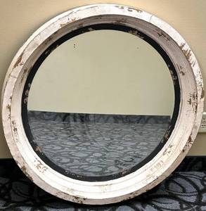 lot 742 image: Round Porthole Mirror - Distressed White Frame & Rust
