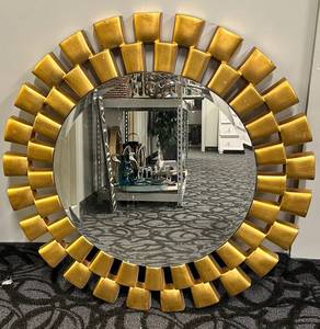 lot 757 image: Sunburst Mirror - Gold Finish, Round Wall Decor