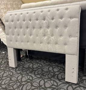 lot 802 image: Hillsdale Furniture Queen Headboard