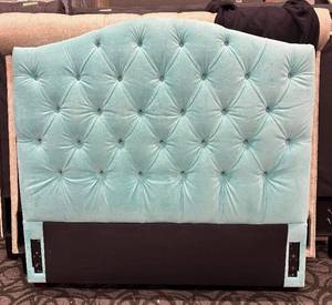 lot 829 image: Pottery Barn Full Headboard - Powder Velvet Upholstery
