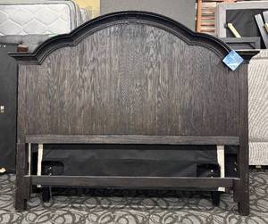 lot 838 image: Riverside Wooden King Size Headboard