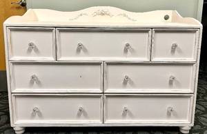lot 931 image: Off Pink Painted Dresser - Floral Crest & 9-Drawer Dresser with Crystal Knob Hardware