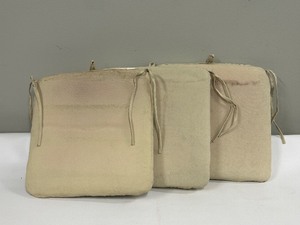 lot 363 image: Outdoor Chair Cushions 16 x 16 Beige (Lot of 3)