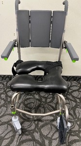 lot 545 image: RAZ Shower Commode Chair - 4-Wheel Bath Chair with Armrests & Back Support