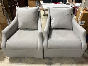 lot 1022 image: Pair of Used Outdoor Swivel Rocking Chairs - 30 x 36 overall, seat 29 x 28