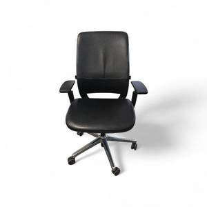 lot 83 image: Steelcase Leather Amia Task Chair Retails new for $1300