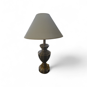 lot 105 image: Life Changing Lamp