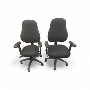 lot 146 image: 2 Bodybilt Style Task Chairs