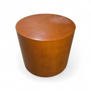 lot 160 image: Barrel Style Coffee Table 23x20