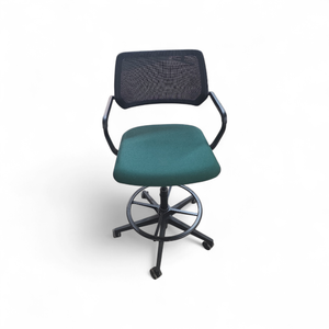 lot 154 image: Steelcase Drafting Stool