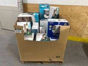 lot 50 image: 41 x48 x35  Gaylord filled with Homedics Humidifiers and Diffusers