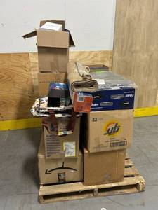 lot 52 image: Mystery Pallet