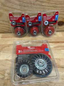 lot 246 image: Mibro Wire brushes (lot of 4)