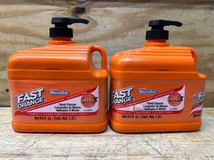 lot 322 image: Fast Orange Hand Cleaner lot of 2