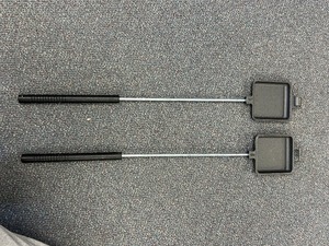 lot 31 image: Ailitor Pie Iron