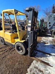 lot 9 image: 2001 Hyster H50XM LP Forklift - For Repair